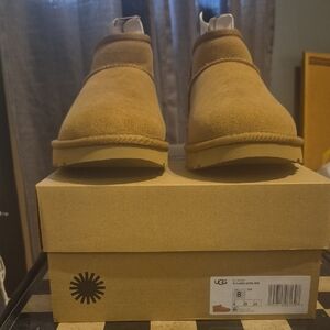 UGG Womens Mini Boots - Tan Suede